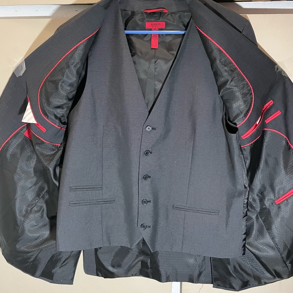 Alfani slim fit 3-piece suit